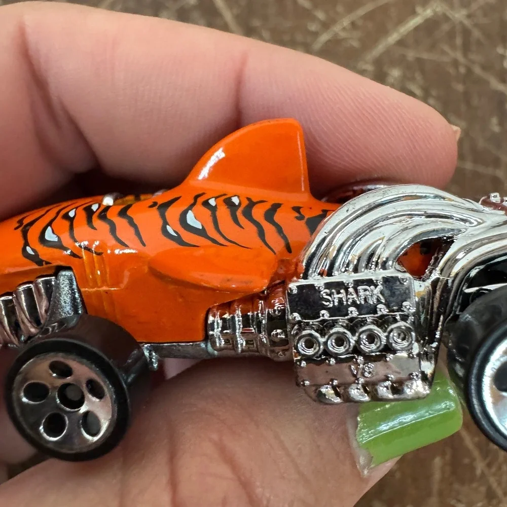 Pair (2) Hot Wheels Track Aces Sharkruiser‎ 1986 Diecast Car Orange Blue Vintage